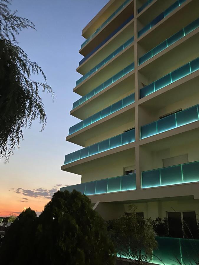 Vela Luxury Sea View Apartments - Marina Surf Navodari Ngoại thất bức ảnh